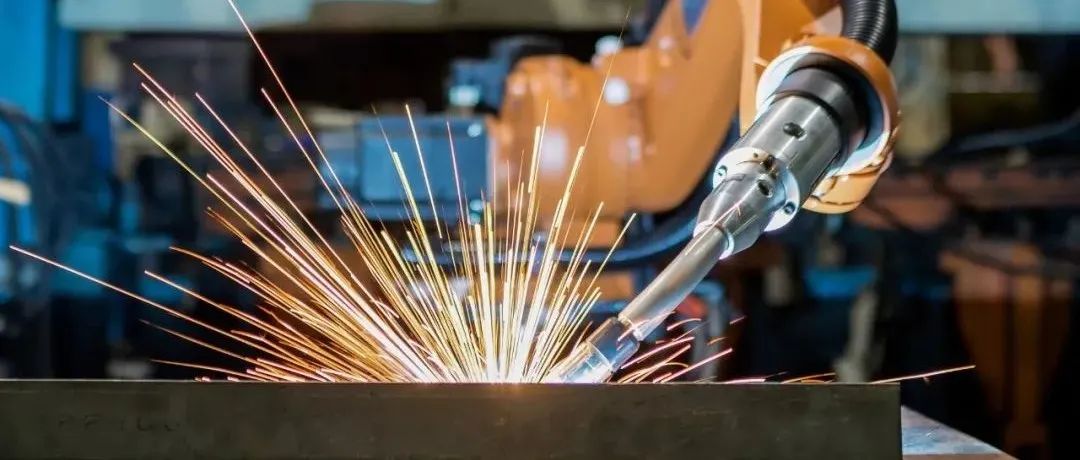焊接机器人是如何帮助企业节约成本的？